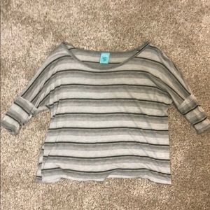 2/3 sleep crop / shortie top back white and gray